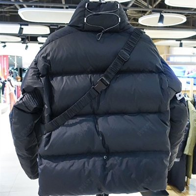 運(yùn)動(dòng)品牌-棉衣/羽絨-【實(shí)拍】男運(yùn)動(dòng)棉服