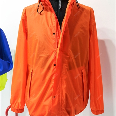 商場品牌-外套-【Pitti Uomo展】休閑夾克