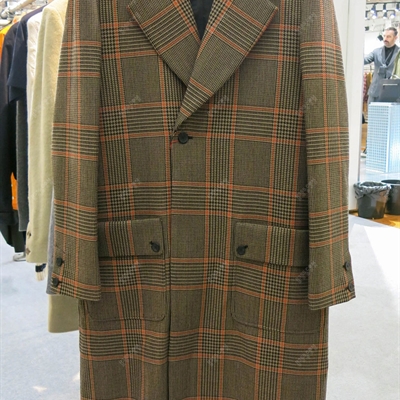 商場品牌-外套-【Pitti Uomo展】休閑中長外套
