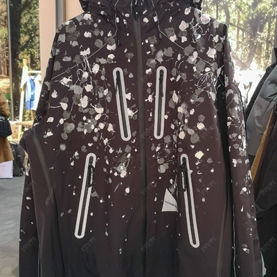 戶外品牌-戶外外套-【Pitti Uomo男裝展】男戶外外套