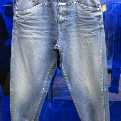 商場品牌-男褲-靚仔牛仔褲（展會）