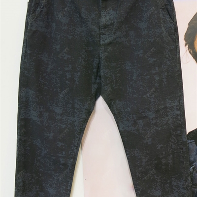 商場品牌-男褲-靚仔牛仔褲（展會）
