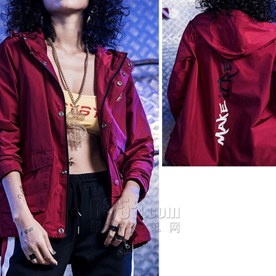 運動品牌-外套-女運動單衣