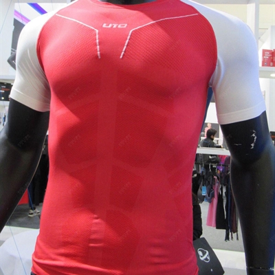 戶外品牌-賽車服-【北京戶外展】男賽車服