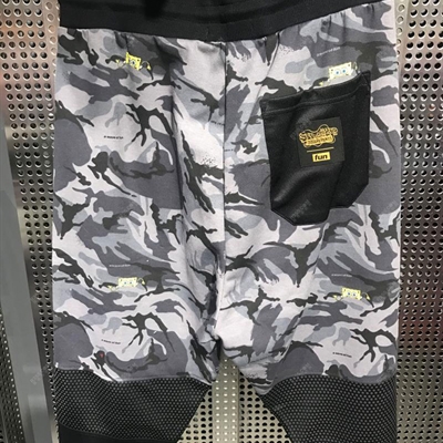 商場品牌-潮褲-潮褲