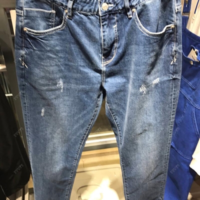 商場品牌-牛仔褲-牛仔褲