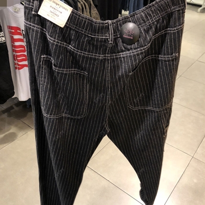 商場品牌-休閑褲-休閑褲【實(shí)拍】