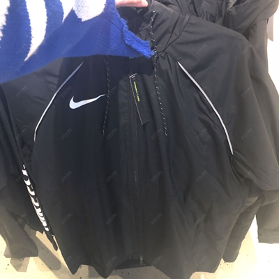 運動品牌-外套-男運動單衣（實拍）