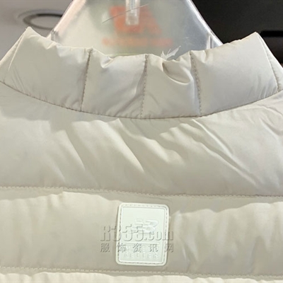 運動品牌-棉衣/羽絨-女運動棉服