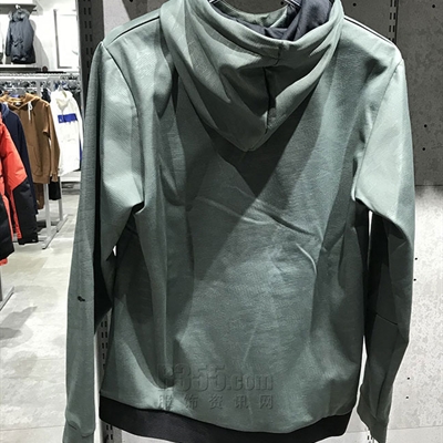 運動品牌-衛衣-男運動衛衣