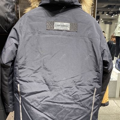 運動品牌-外套-男運動單衣（實拍）