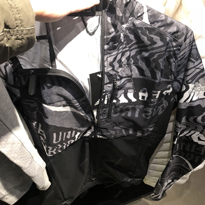 運動品牌-外套-男運動單衣（實拍）