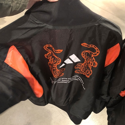 運動品牌-外套-男運動棒球服（實拍）