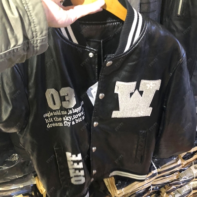 市場上裝-皮衣-時尚商務(wù)皮衣【實(shí)拍】