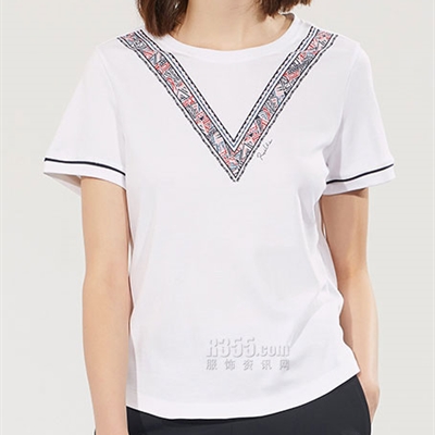 運(yùn)動(dòng)品牌-T恤-女運(yùn)動(dòng)T恤