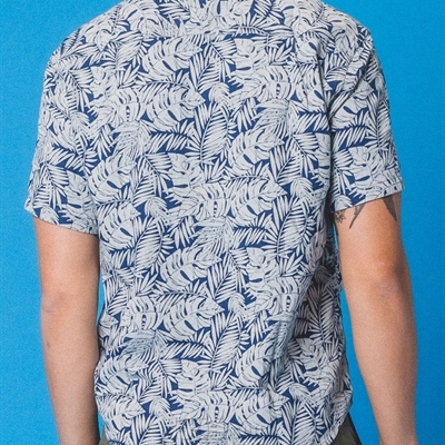 運(yùn)動(dòng)品牌-襯衫-男運(yùn)動(dòng)襯衫