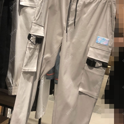 商場品牌-潮褲-潮褲【實拍】