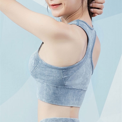 運(yùn)動(dòng)品牌-T恤-女運(yùn)動(dòng)T恤