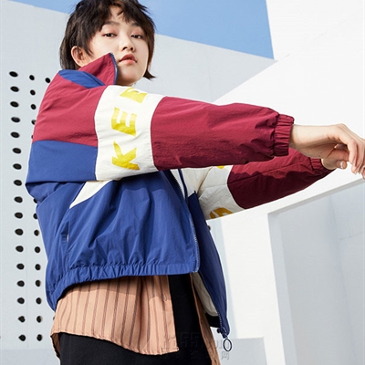 運動品牌-外套-女運動單衣