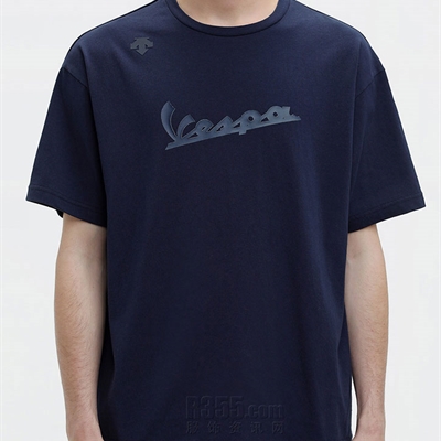 戶外品牌-T恤-男戶外T恤【聯名款DESCENTE X VESPA】