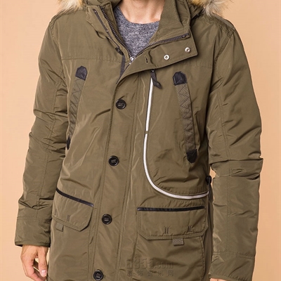 市場上裝-棉衣/羽絨服-商務棉服