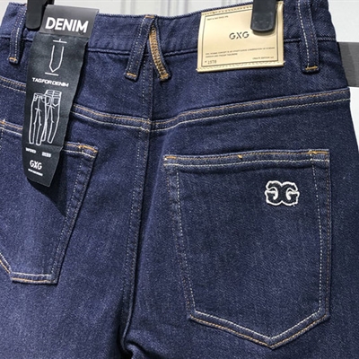 商場品牌-牛仔褲-牛仔褲