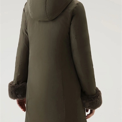 戶外品牌-棉衣/羽絨服-女戶外棉服
