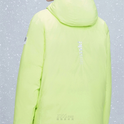 戶(hù)外品牌-滑雪服-女戶(hù)外滑雪服