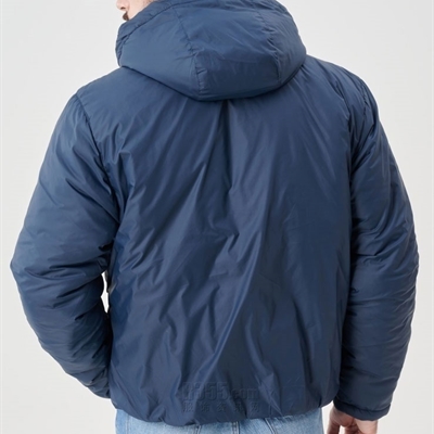 市場上裝-棉衣/羽絨服-商務棉服