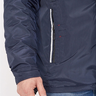 市場上裝-棉衣/羽絨服-商務棉服