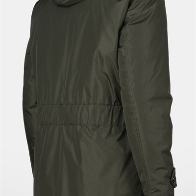 市場上裝-棉衣/羽絨服-商務棉服