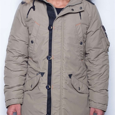 市場上裝-棉衣/羽絨服-商務棉服