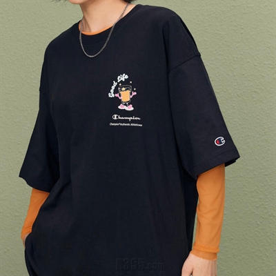 運(yùn)動(dòng)品牌-T恤-女運(yùn)動(dòng)T恤