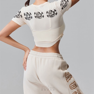 運(yùn)動(dòng)品牌-T恤-女運(yùn)動(dòng)T恤