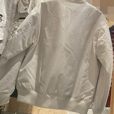 運(yùn)動(dòng)品牌-外套-男運(yùn)動(dòng)單衣【實(shí)拍】