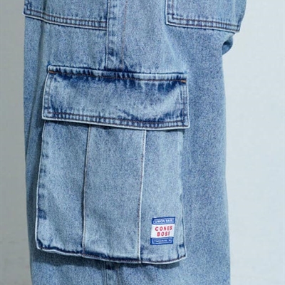 商場品牌-牛仔褲-牛仔褲