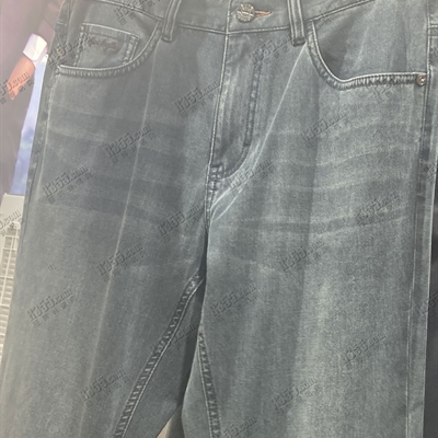 商場品牌-牛仔褲-牛仔褲{實拍}