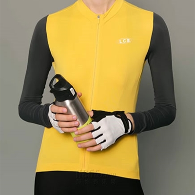 運動品牌-外套-女運動單衣
