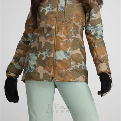戶外品牌-滑雪服-女戶外滑雪服