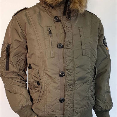 市場上裝-棉衣/羽絨服-商務(wù)棉服