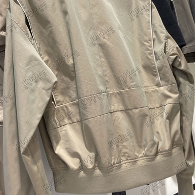商場品牌-夾克-夾克