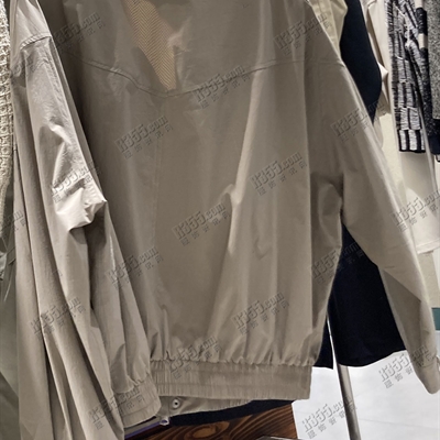 商場品牌-夾克-夾克