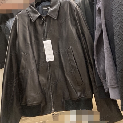商場品牌-皮衣-皮衣