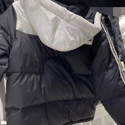 運動品牌-棉衣/羽絨-女運動棉服【實拍】