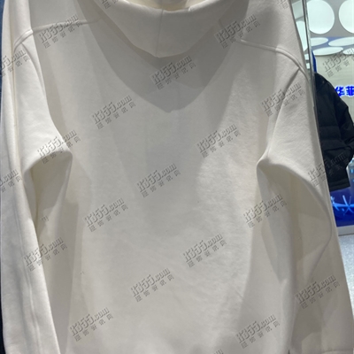 商場品牌-套頭-衛衣